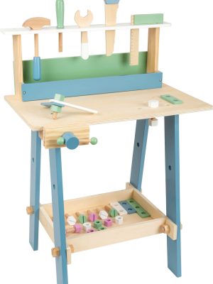 Banc de Lucru Nordic din Lemn – Meșteșugărit și Dezvoltare Motrică